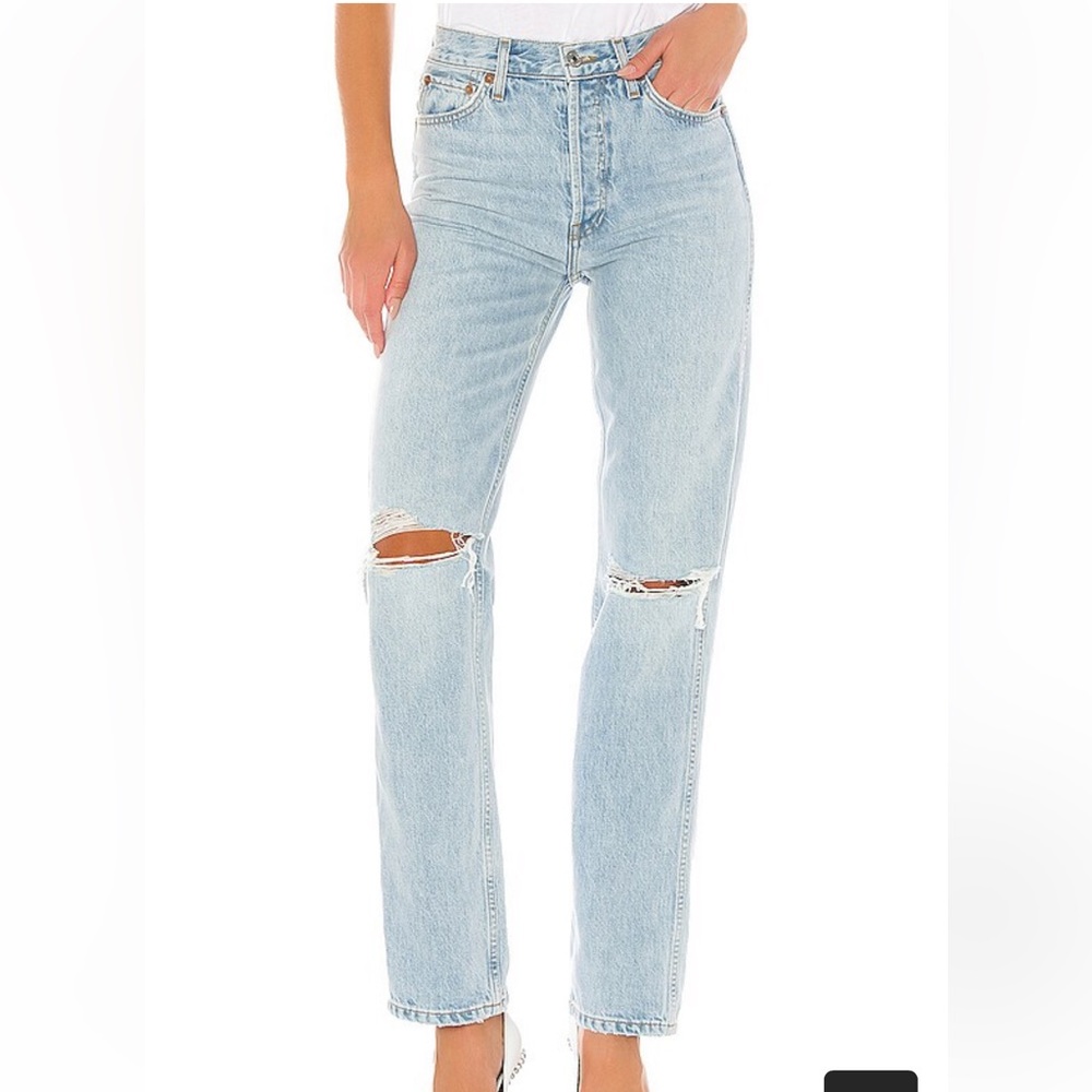 RE/DONE 90’s High Rise Loose in Bleach Destroy. Women’s size 32